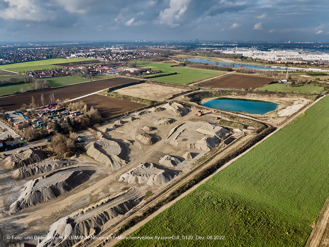 08.12.2022 - Quetschwerk - DEMOS-Wohnbau - Bauplatz in Gronsdorf 08.12.2022 - Quetschwerk - DEMOS-Wohnbau - Bauplatz in Gronsdorf